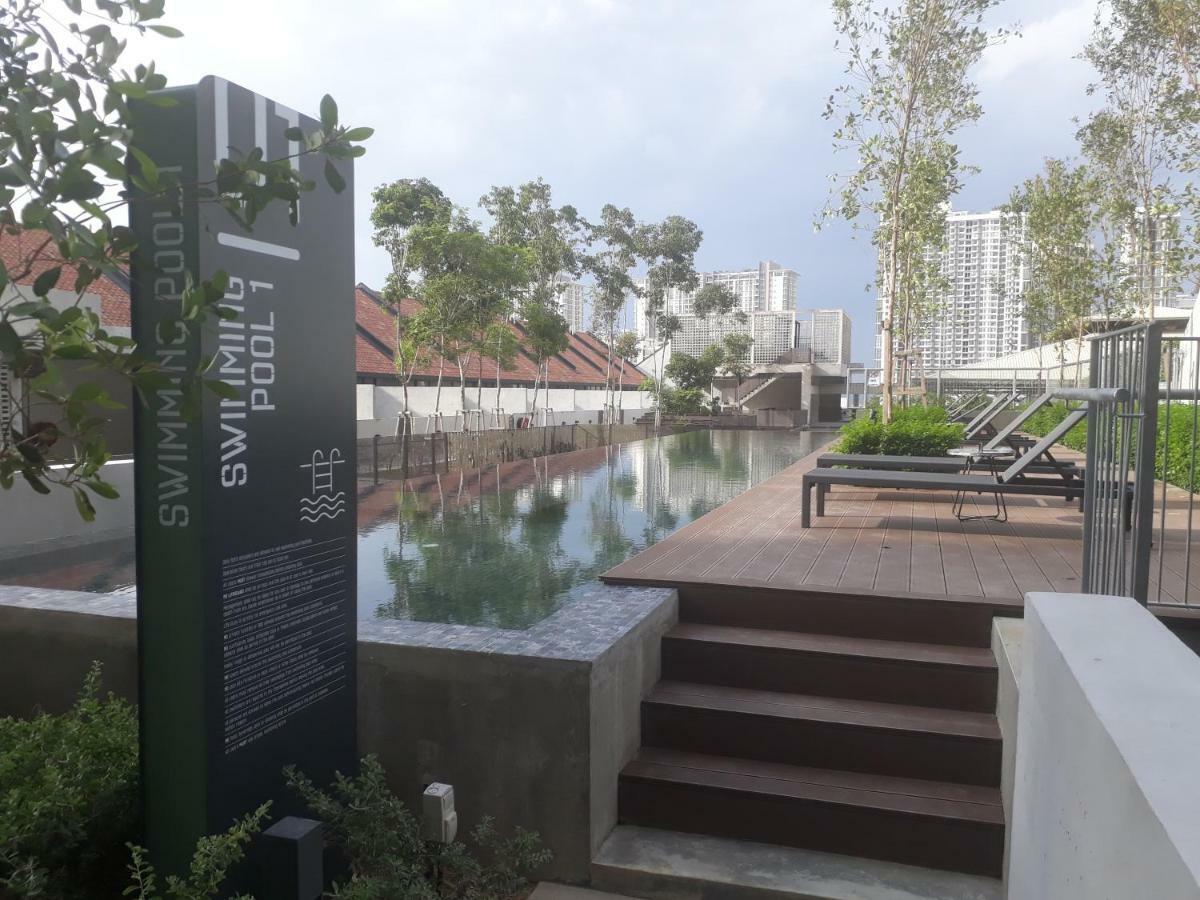 Mufasa Suites At Tamarind Suites With Wifi Netflix Coway Level 8 Cyberjaya Extérieur photo