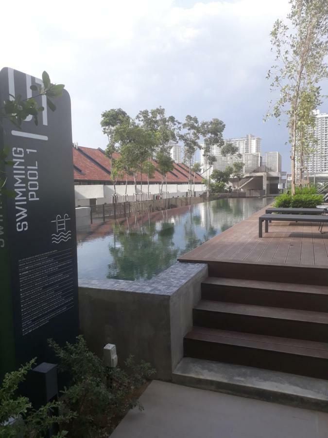 Mufasa Suites At Tamarind Suites With Wifi Netflix Coway Level 8 Cyberjaya Extérieur photo